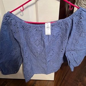 NWT- GAP OUTFIT  blue eyelet. Top and skirt